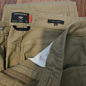 Mens Dockers